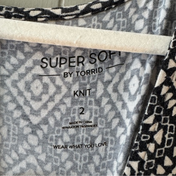 Torrid Super Soft Knits Tribal Print Side Slit Maxi Dress Plus Size 2X Brown - Picture 7 of 12